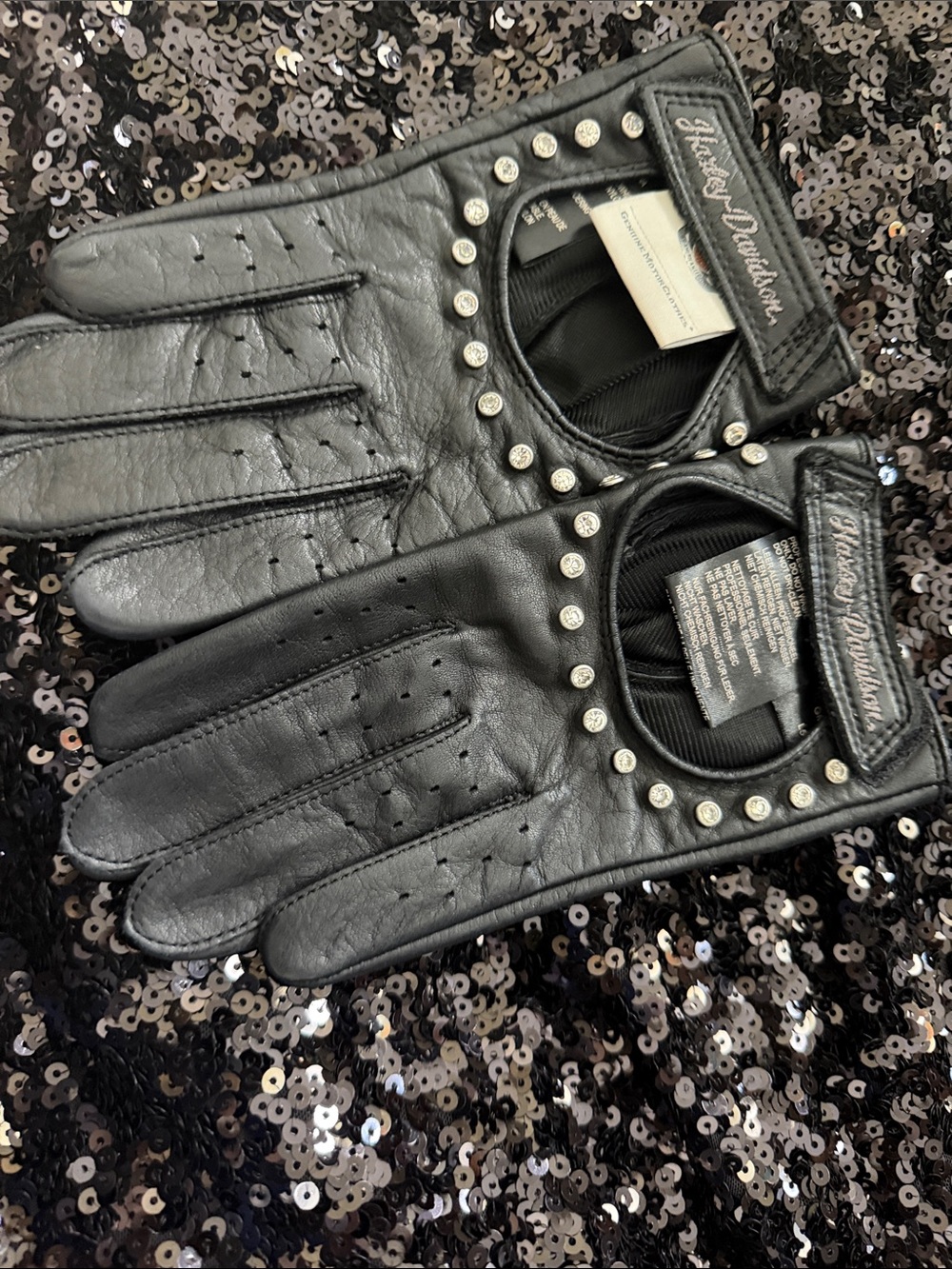 Harley-Davidson Black Leather Driving Gloves with Silver diamond Studs
